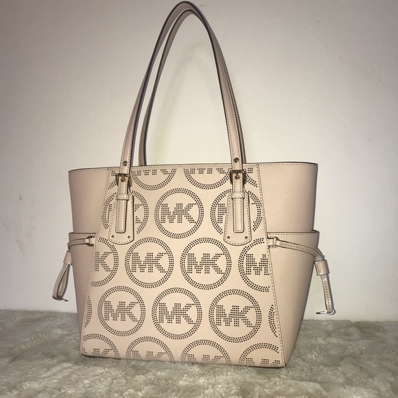 NWT Michael Kors Tote - Picture 2 of 6